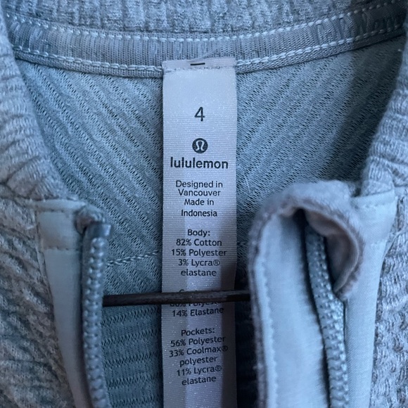 Lululemon Bomber - Picture 2 of 2